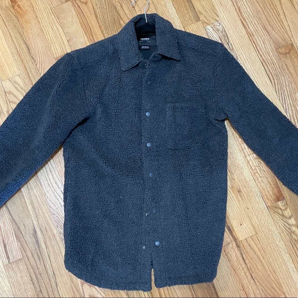 Súper cozy over shirt. Size M